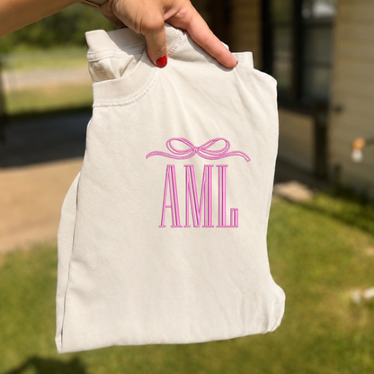 BOW POCKET MONOGRAM | EMBRODIERY APPAREL