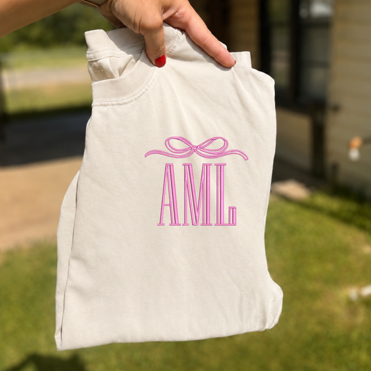 BOW POCKET MONOGRAM | EMBRODIERY APPAREL